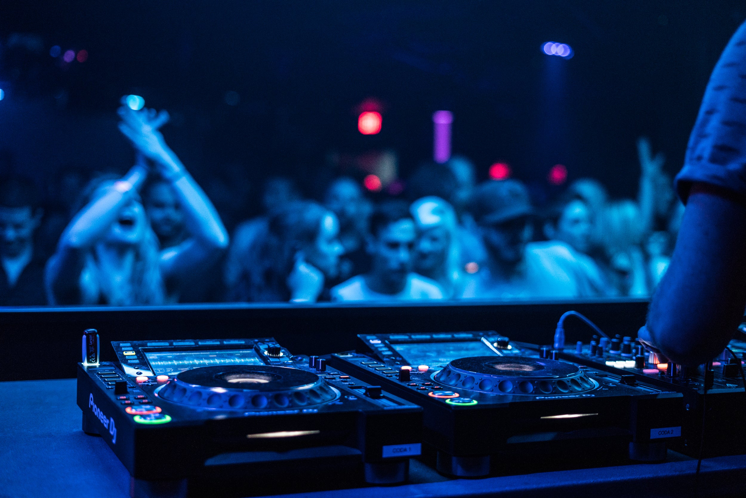 Live DJ concert with a crowd