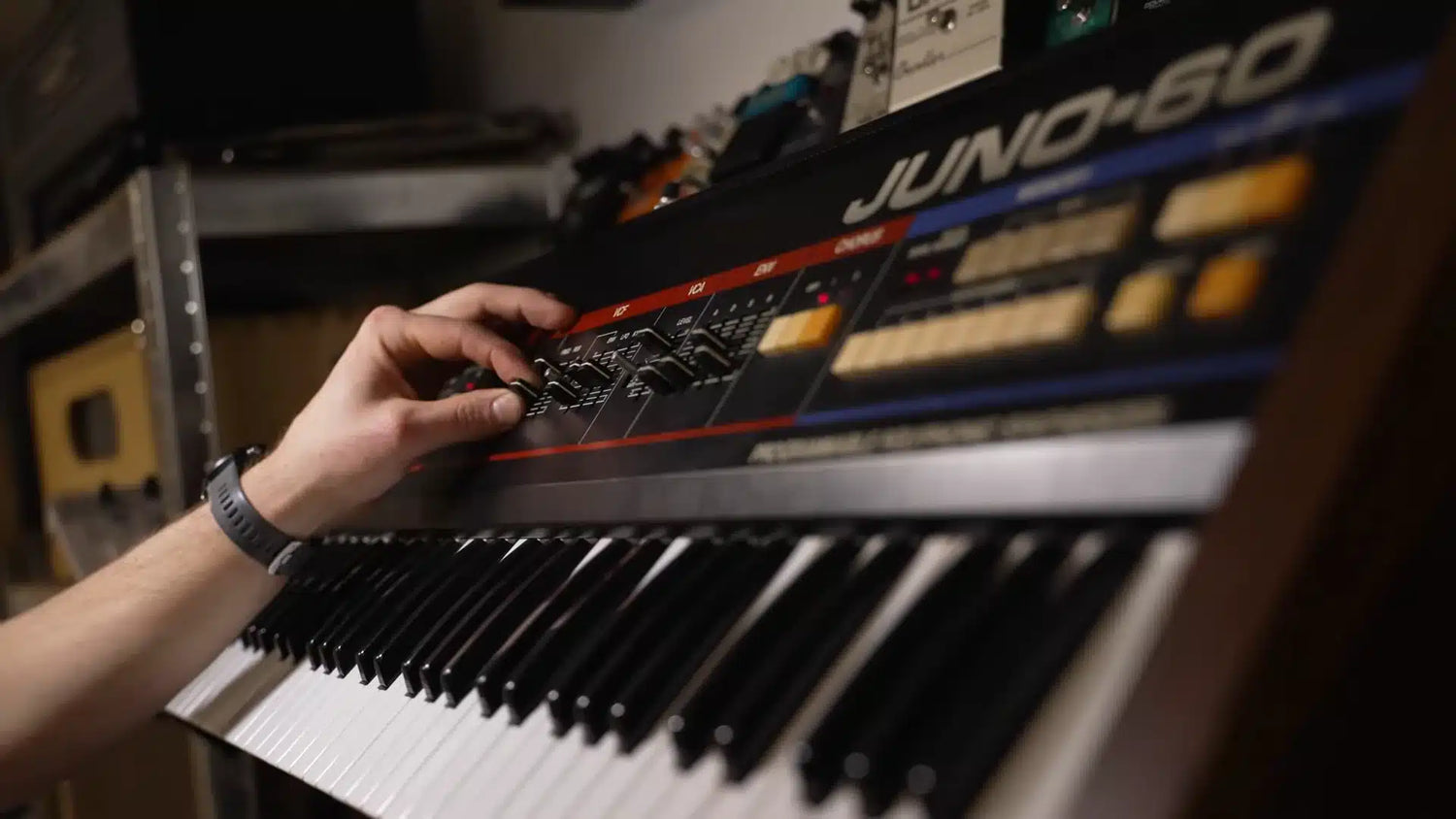 Vintage synth: Roland JUNO-60